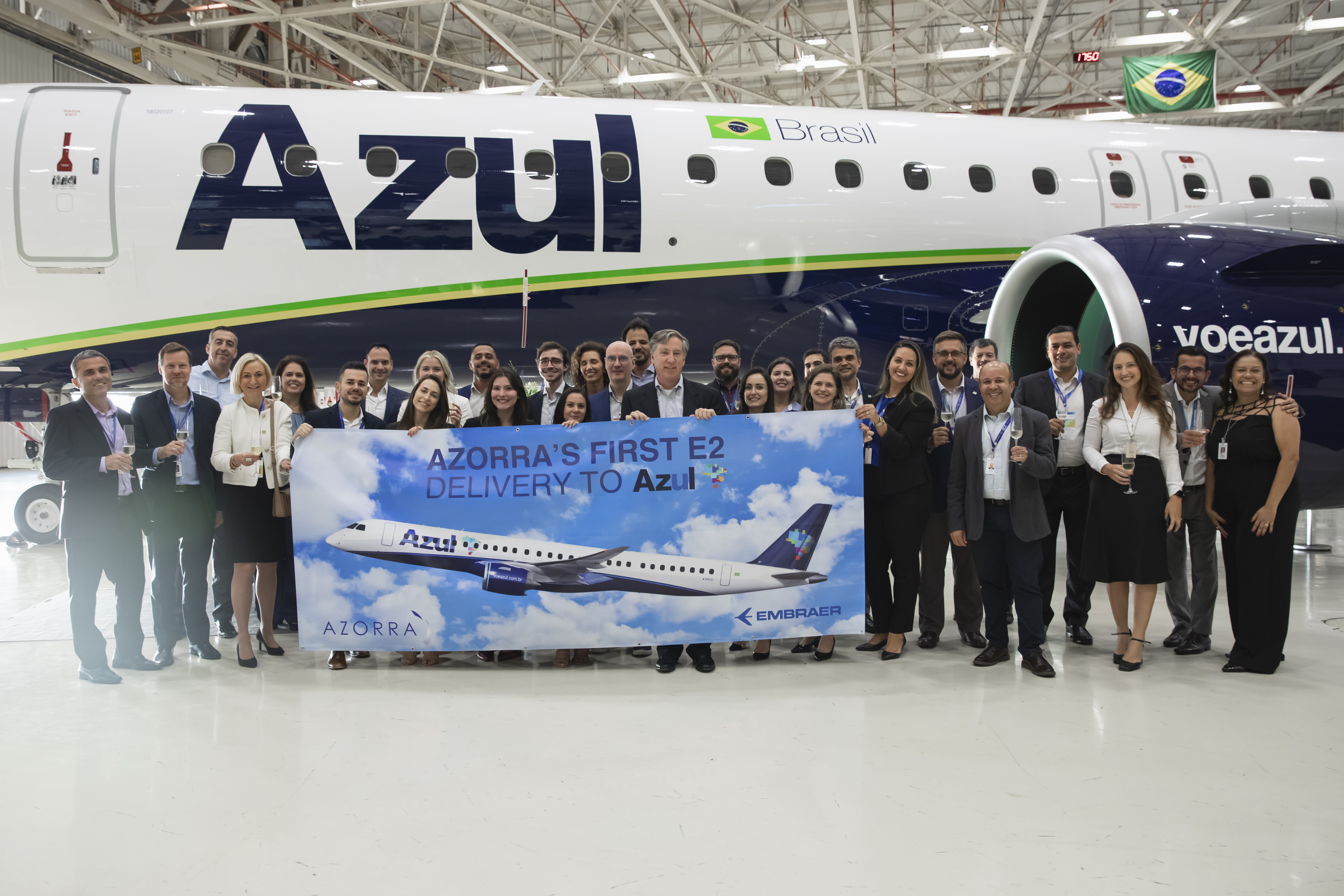 Azorra delivers new E195-E2 aircraft to Azul