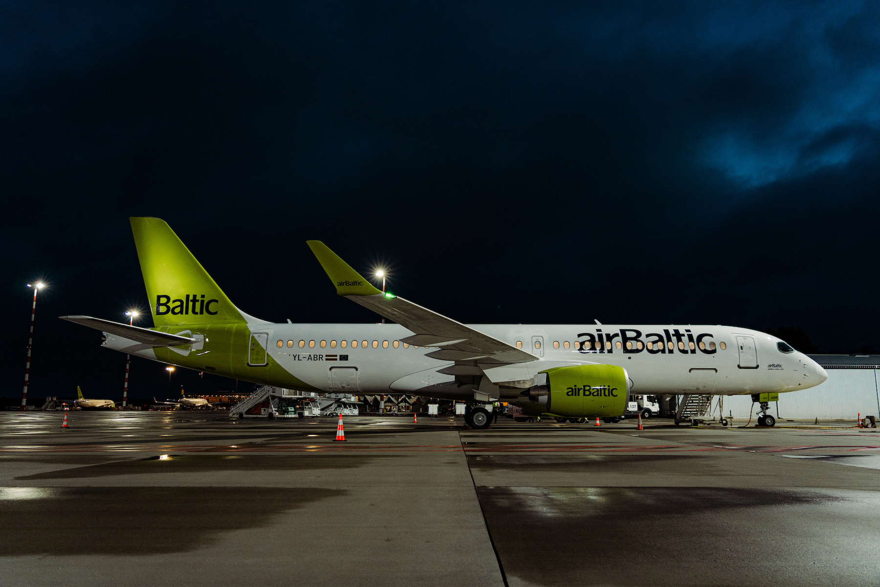 airBaltic adds 43rd A220-300 to fleet