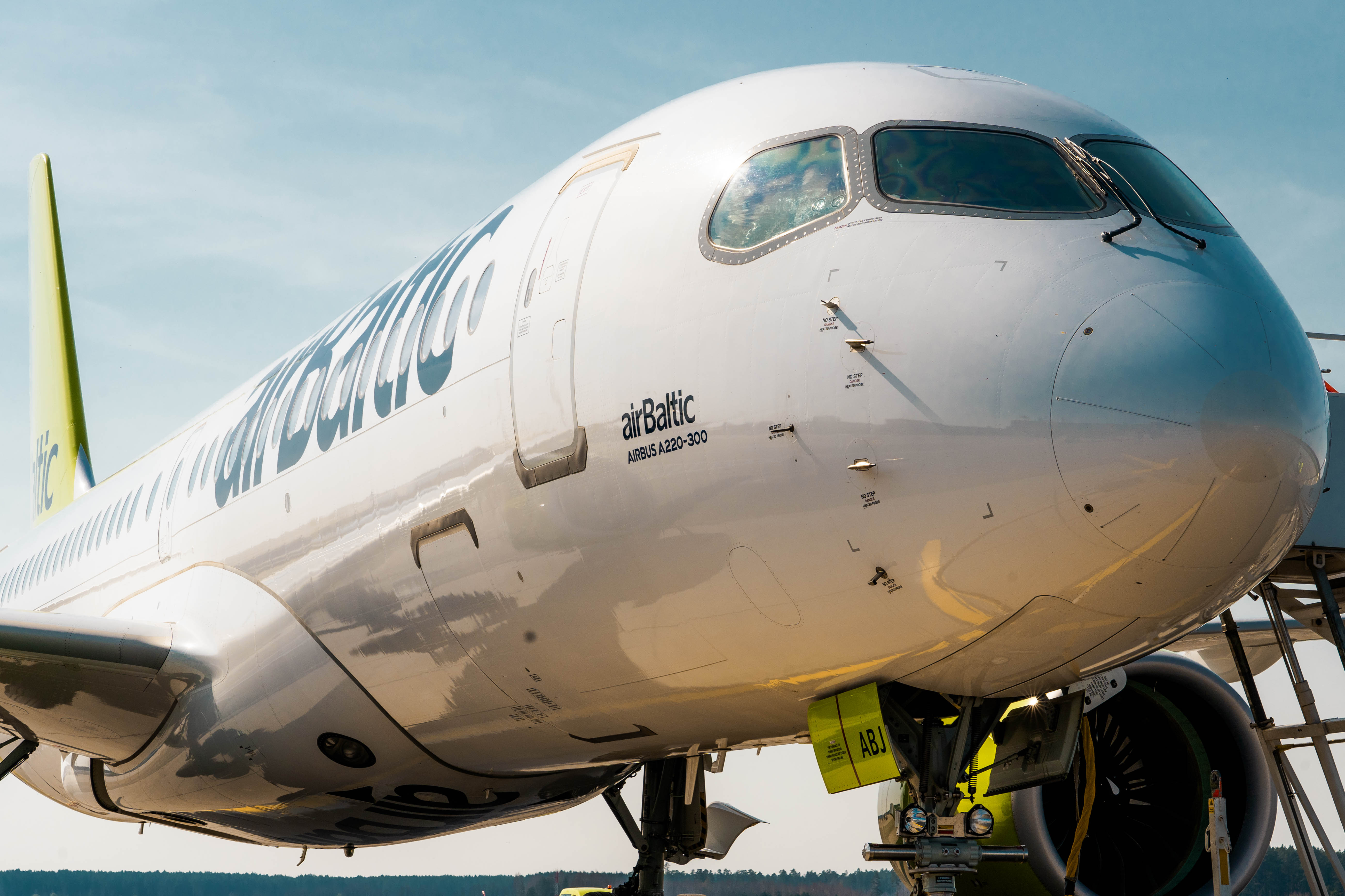 airBaltic expands network with 16 new routes, includes Tel Aviv