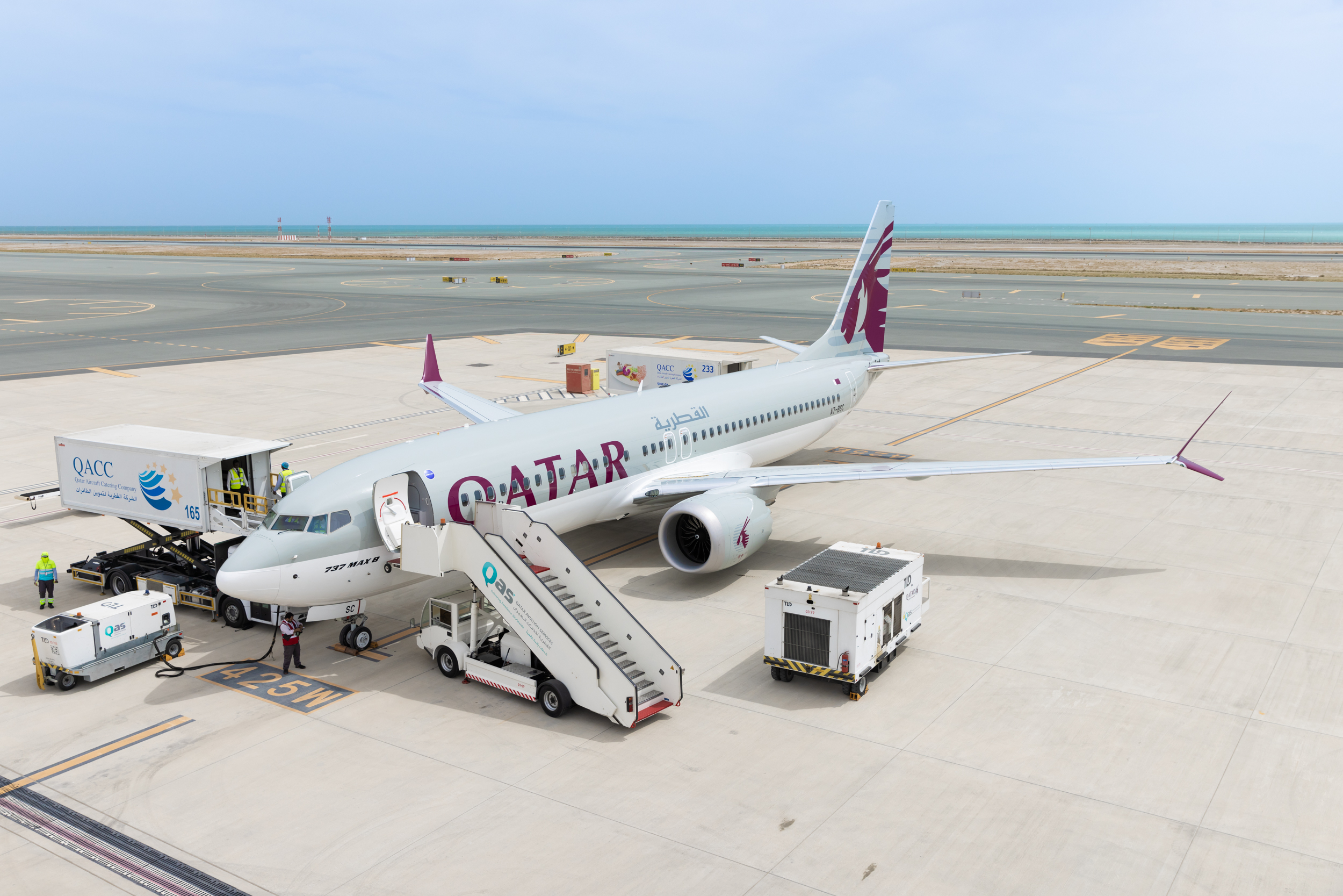 Qatar looks to replace 737-10s with 737-8s from orderbook, Bloomberg reports