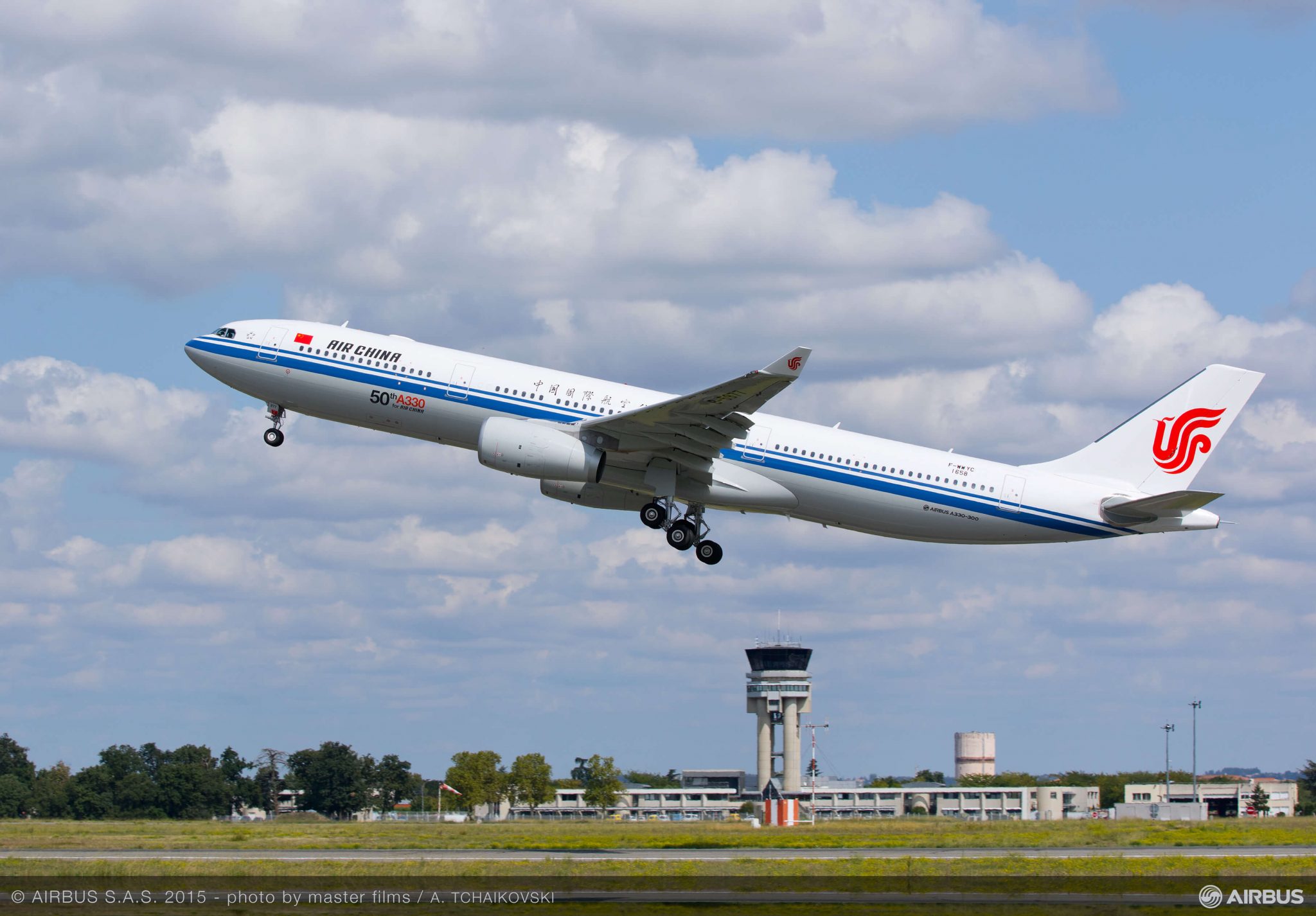 Air China reports November traffic