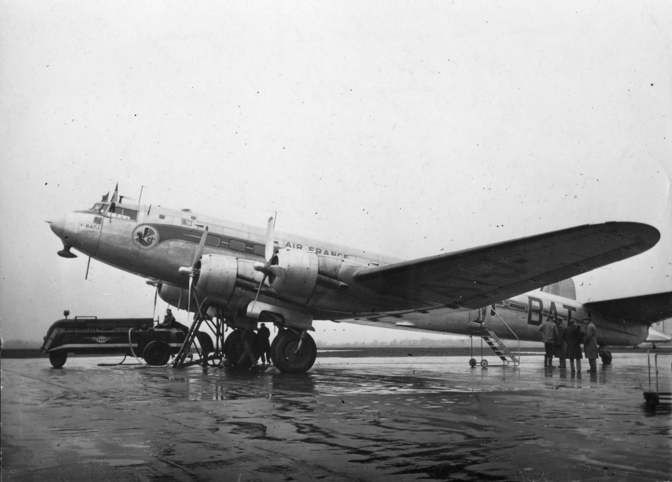 Air France commemorates 75 years flying from Manchester airport