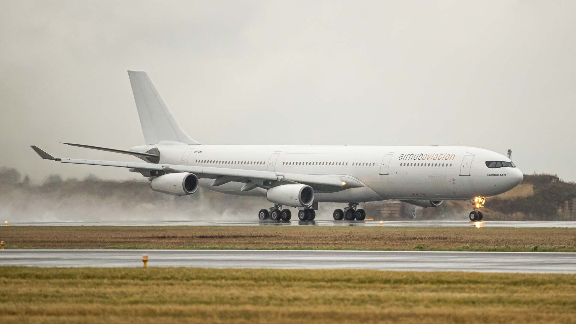 Airhub Airlines Airbus A340 to Start Wide-Body Operations