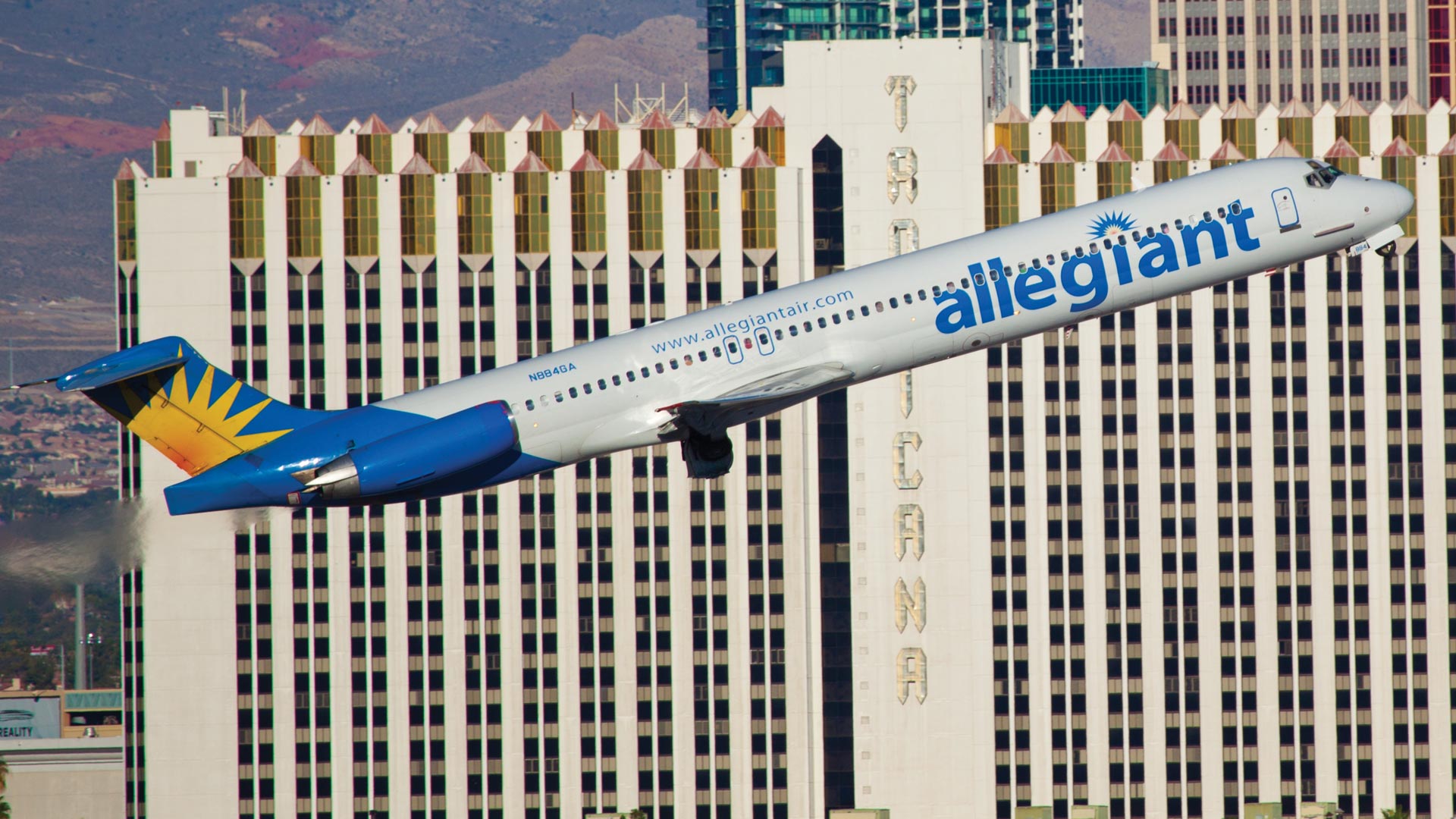 Allegiant Travel Company announces executive promotions