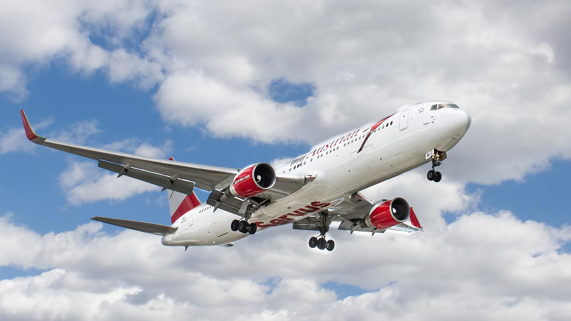 Austrian Airlines choses StandardAero for APU MRO provider for its E195 fleet