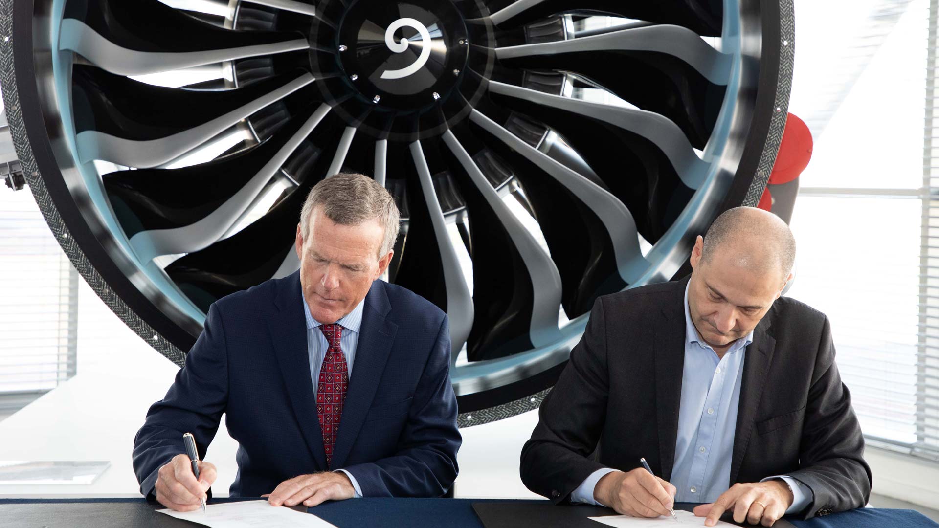 Safran and Albany International extend strategic cooperation on advanced composites