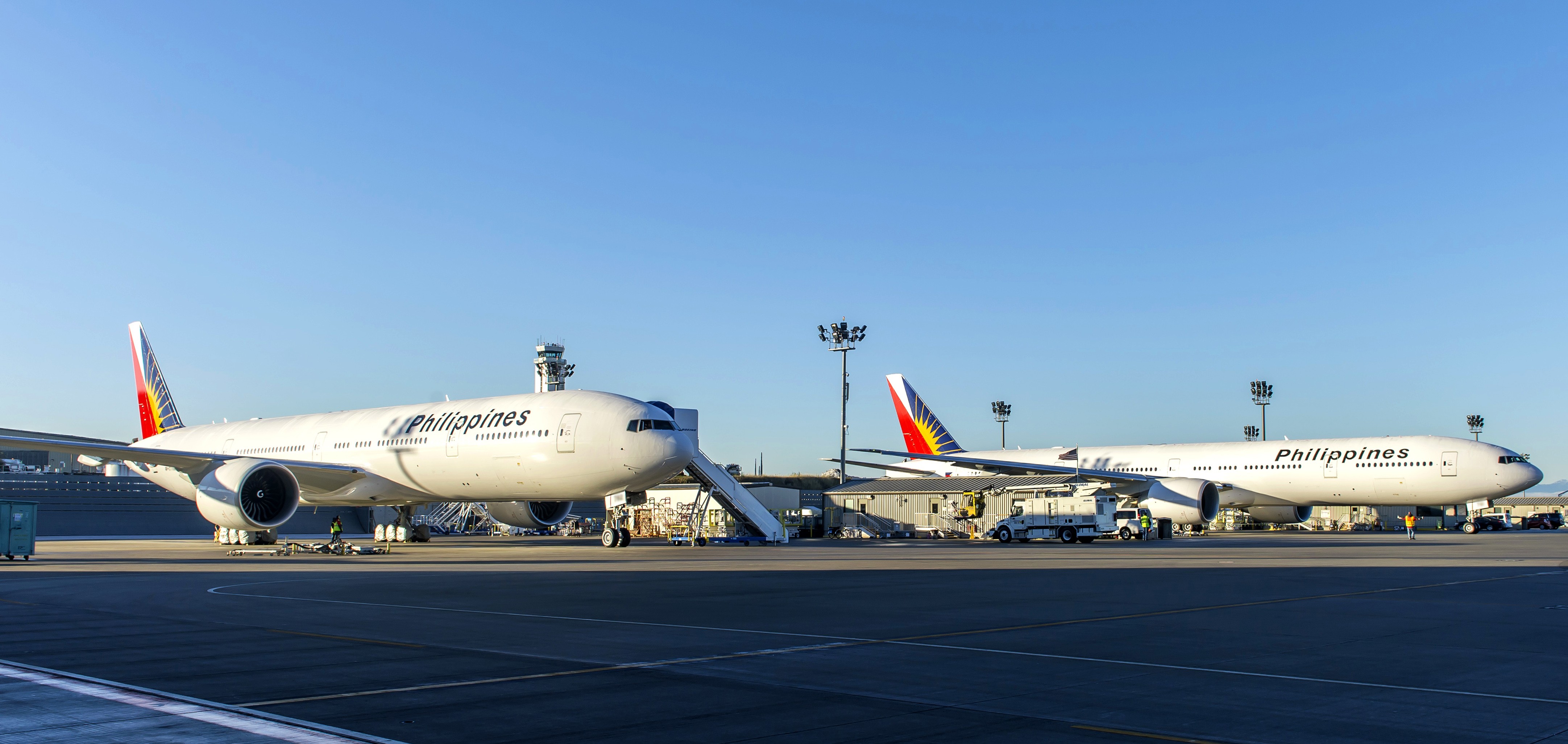 Azorra sells two 777-300ERs to FPG Amentum