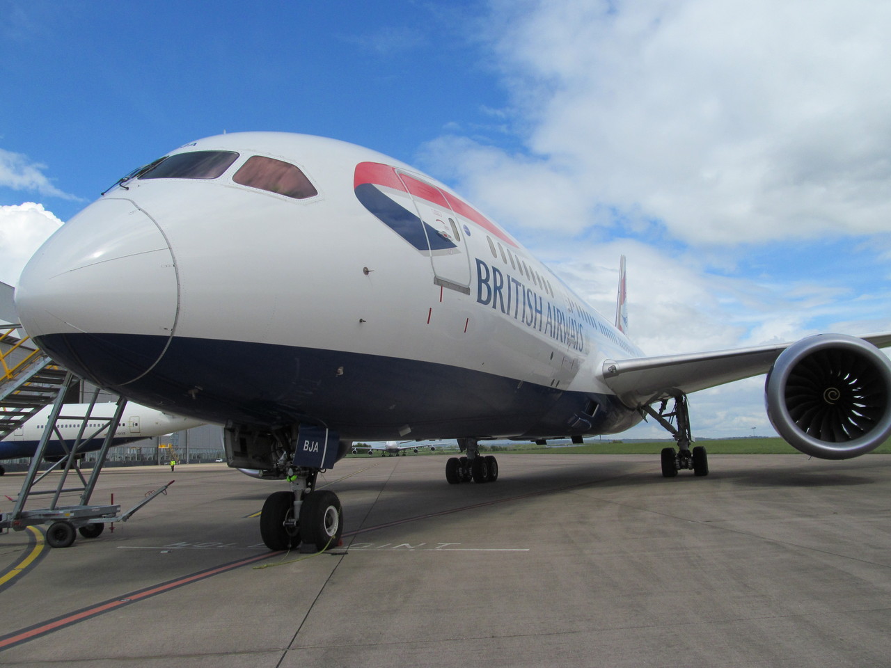 British Airways suspends long-haul service due to engine delays