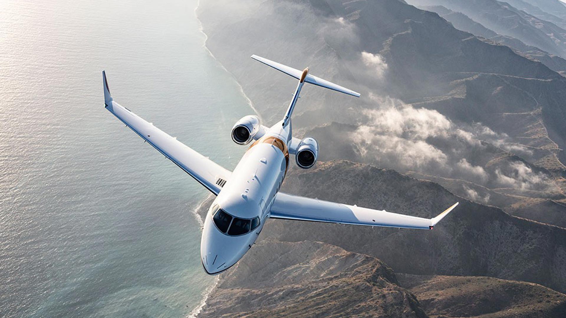 Airshare orders Challenger 350 business jets