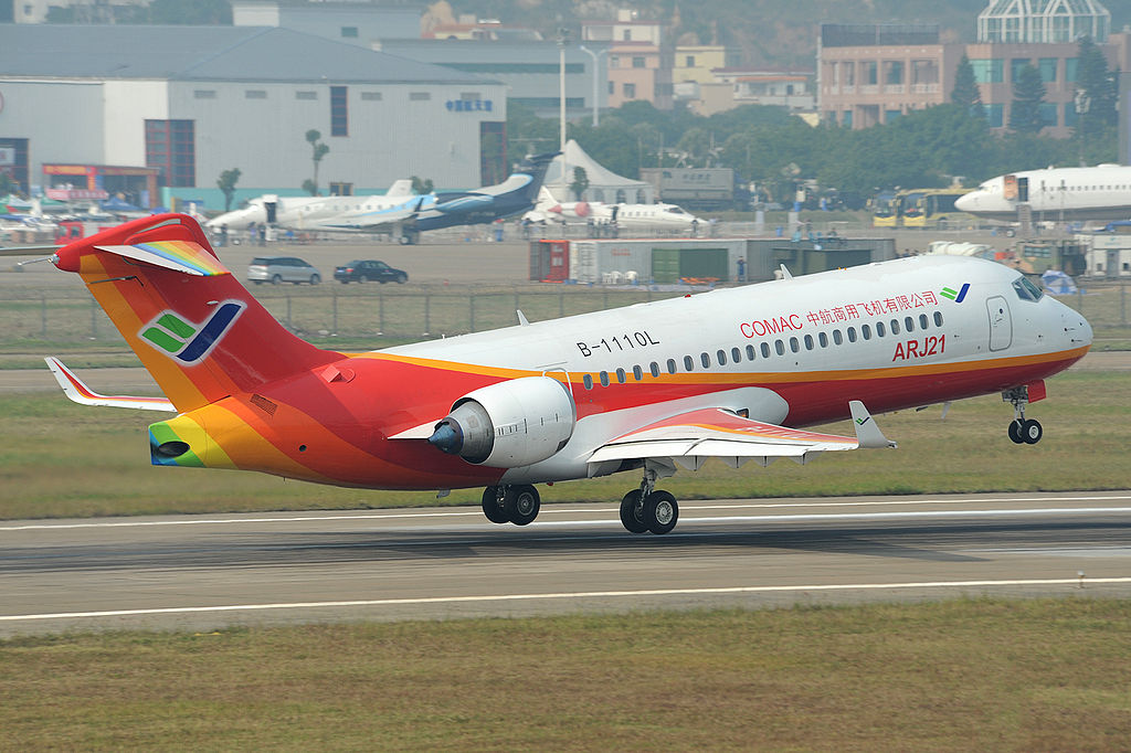 COMAC inks sale and purchase agreement with Hainan Airlines for 40 C909s