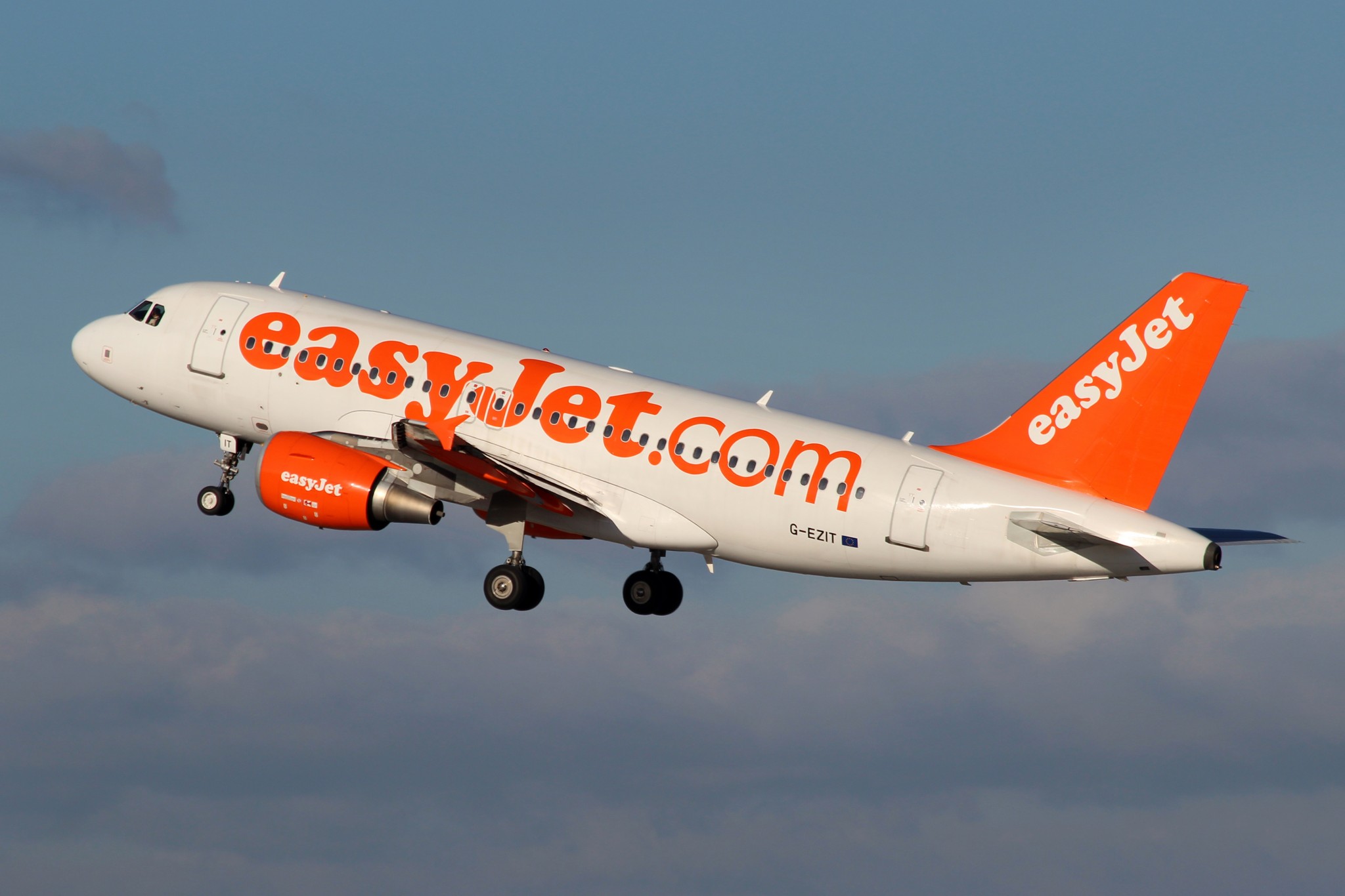 Easyjet launches five new routes from UK airports