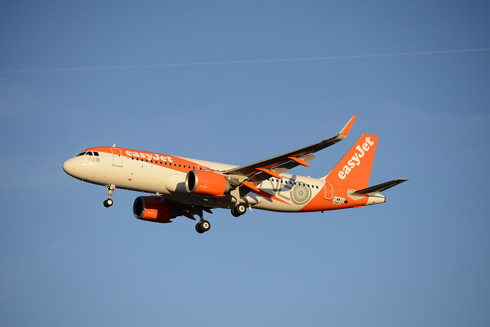 easyJet trials new lower-weight paint with aim to create savings on fuel