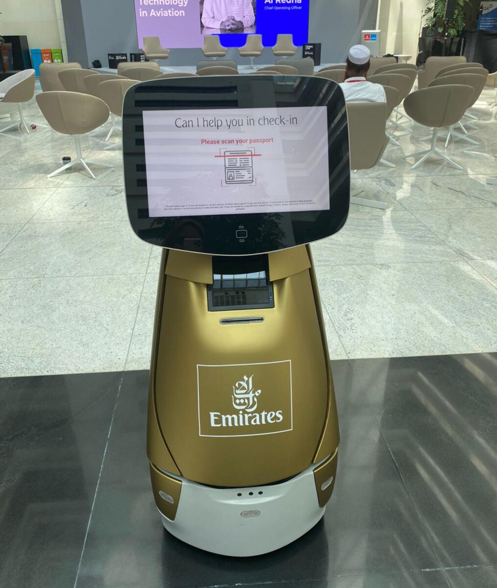 Emirates to launch robots for automated check-ins at Dubai Airport