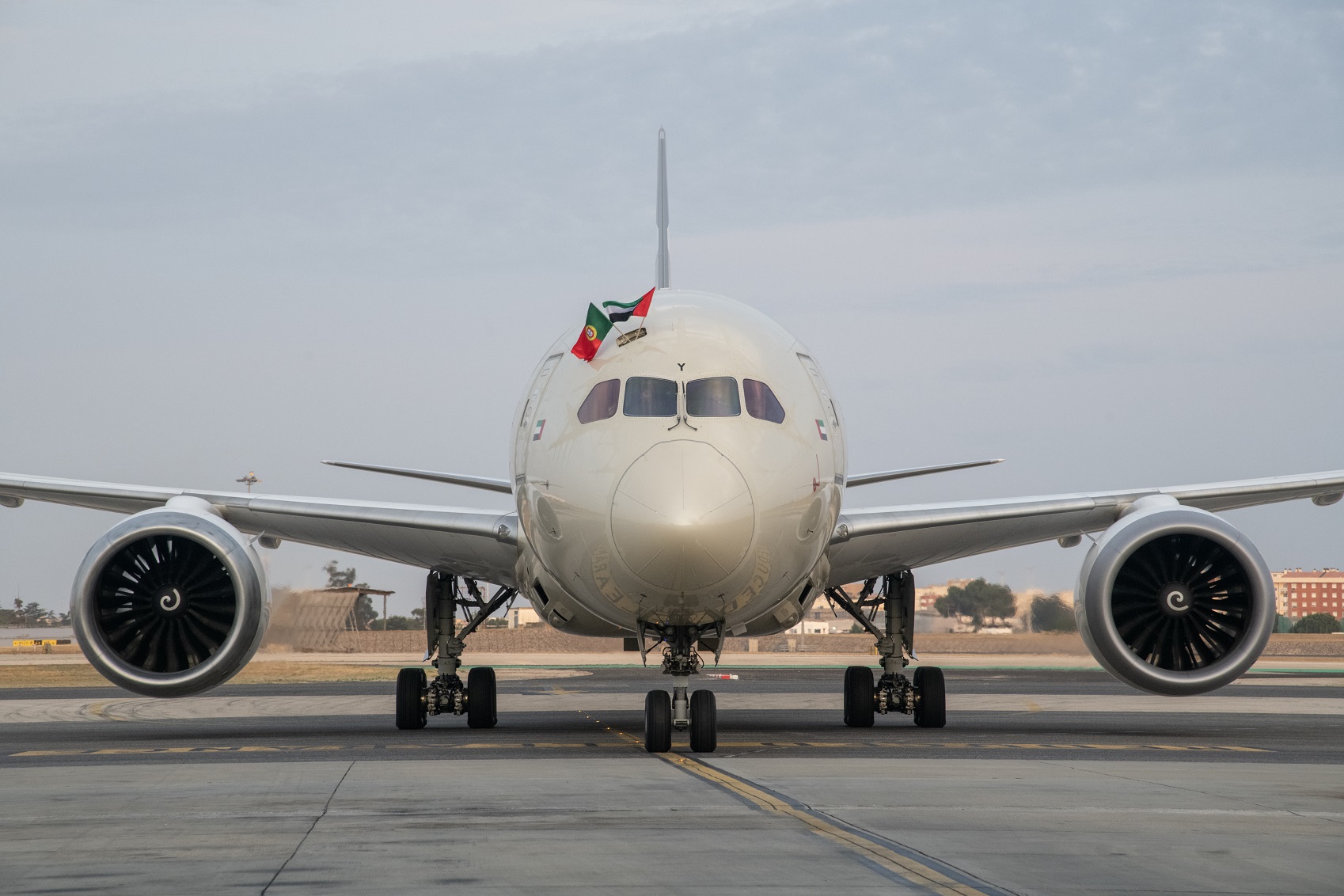 Etihad Airways partners with Mohamed bin Zayed University for research on AI in aviation