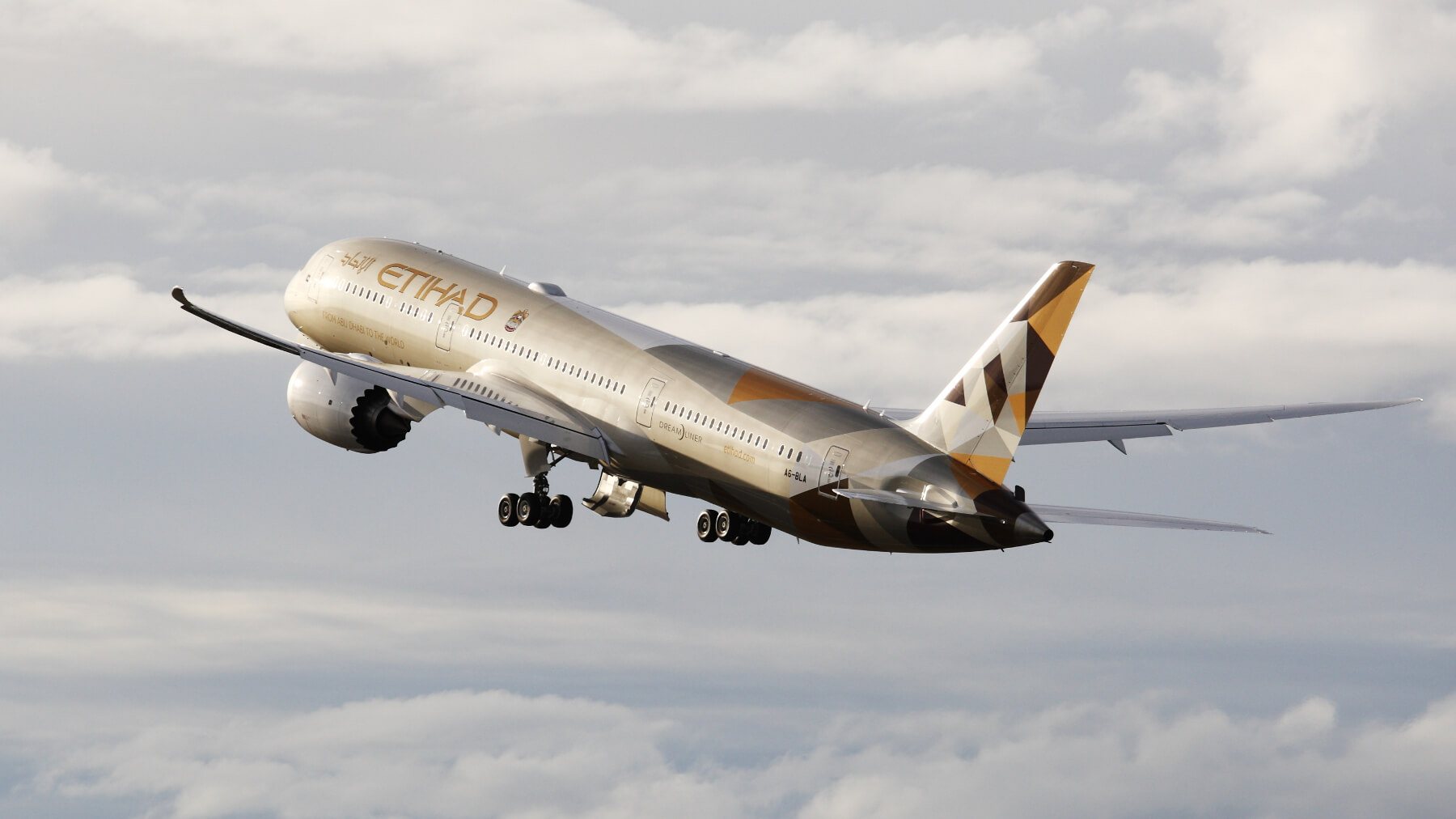 Etihad carries 1.6 million passengers during November