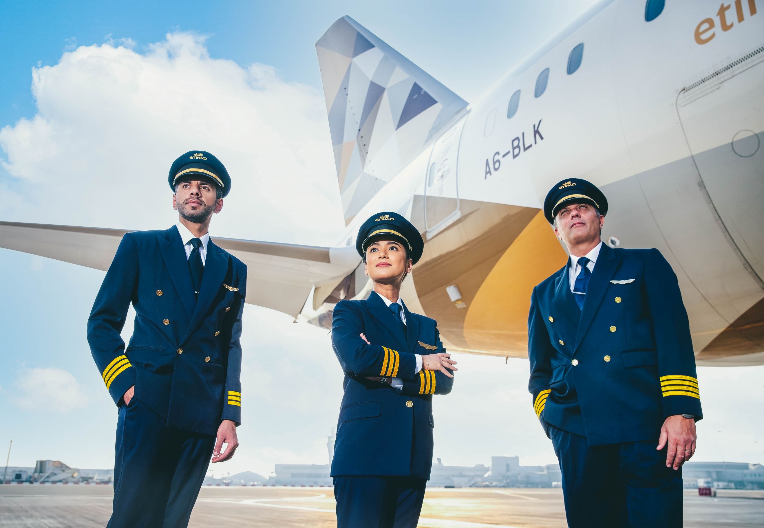 Etihad to recruit ""hundreds"" of pilots over the next year