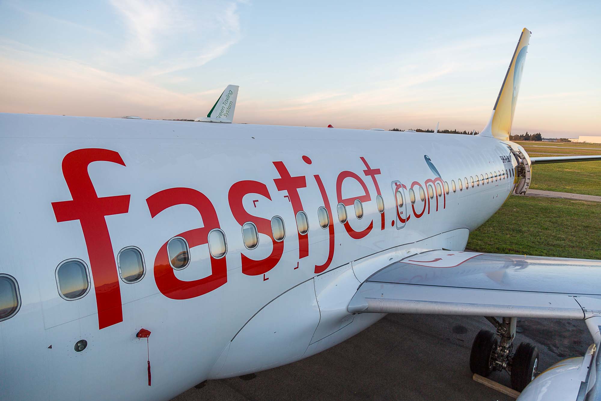 Fastjet suspends flight operations in Mozambique