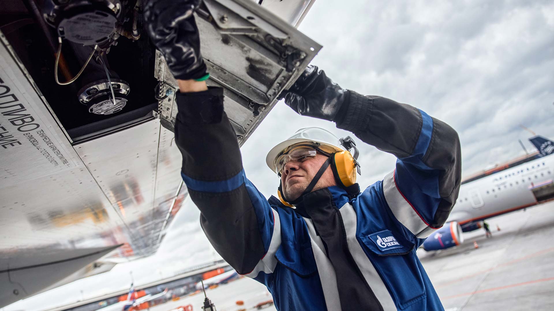 Gazprom Neft Launches Sustainable Aviation Fuel Alliance