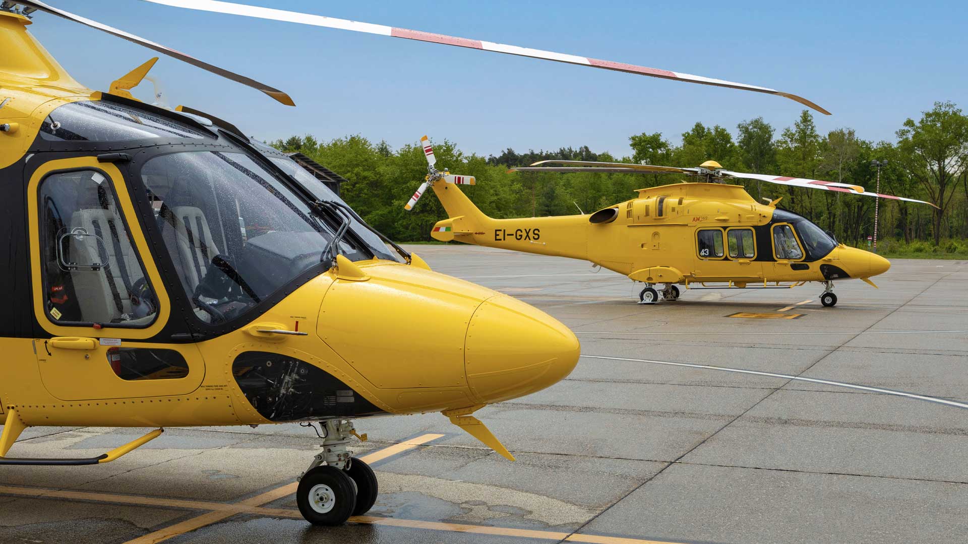 LCI and SMFL deliver two new AW169 helicopters to Alidaunia