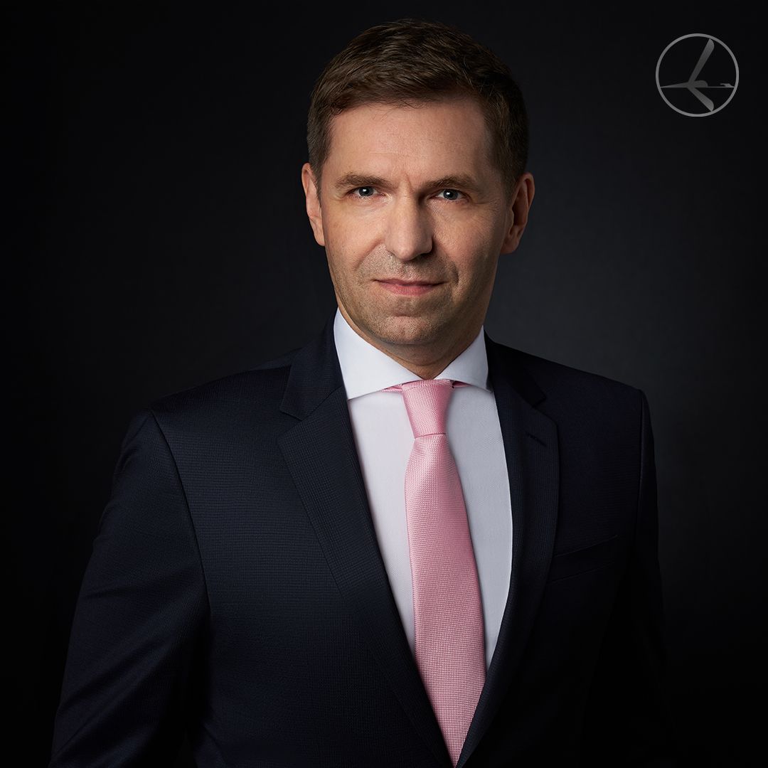 LOT Polish Airlines reappoints Michal Fijol as CEO