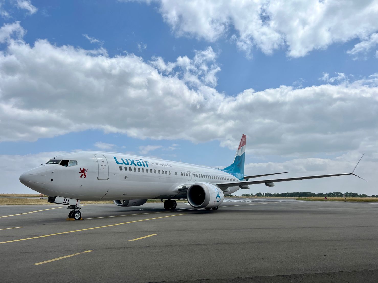 Luxair places order for up to four 737-10s