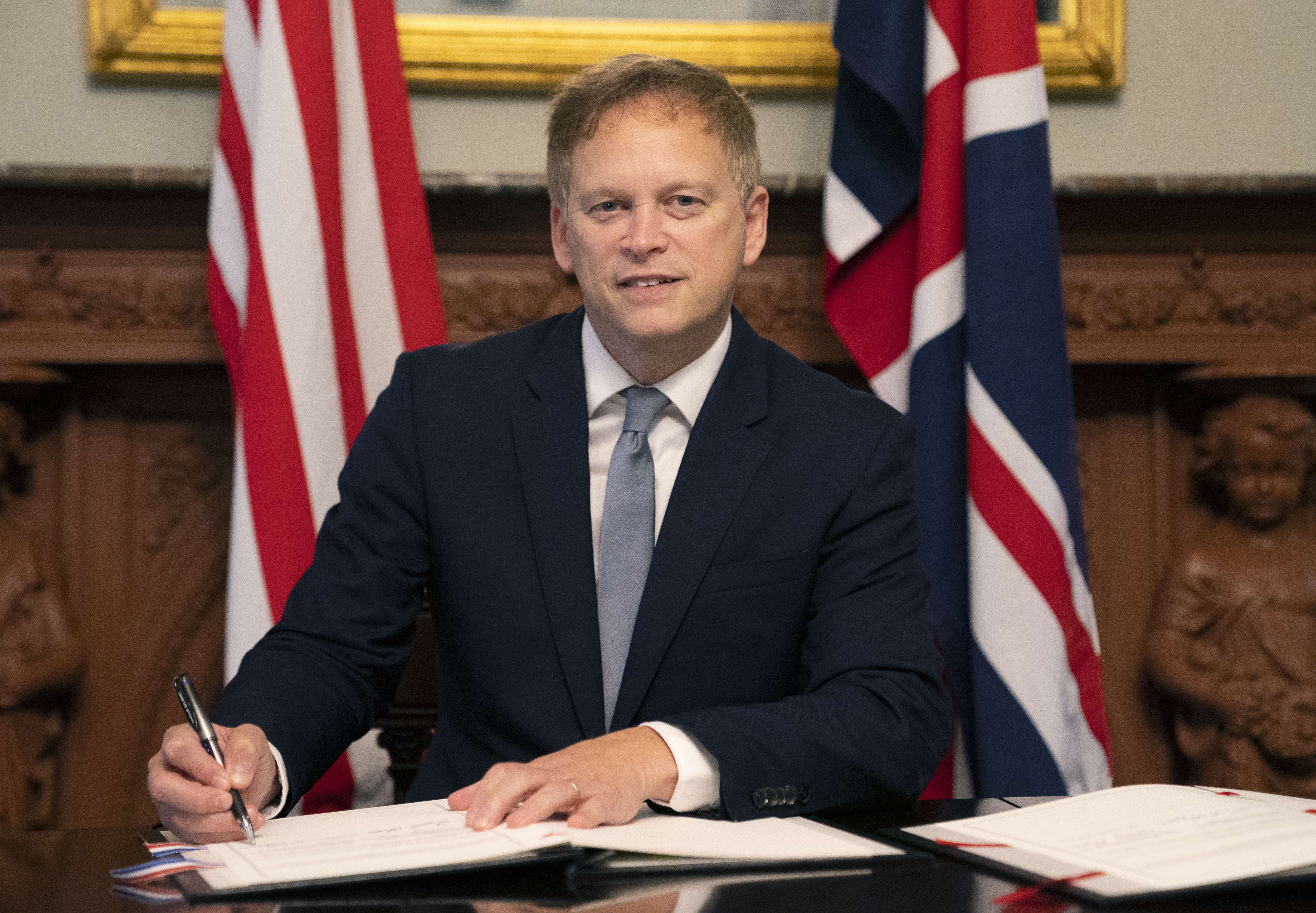 UK and US sign new Air Service Agreement