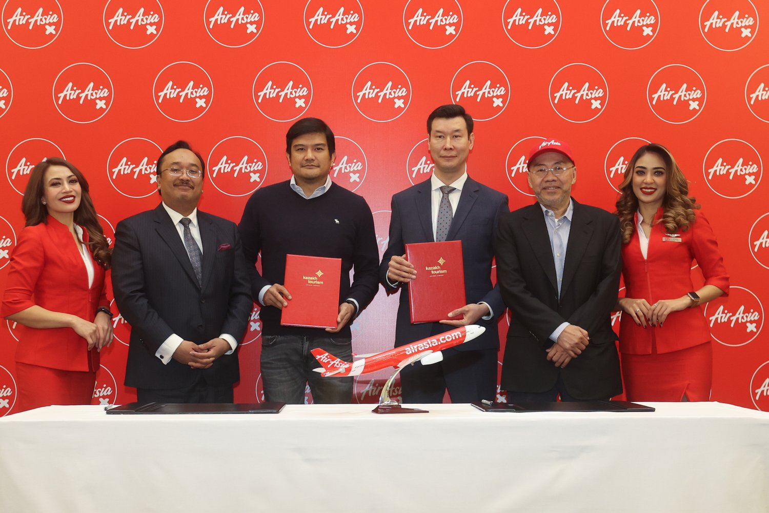 AirAsia X signs agreement with Kazakhstan Tourism