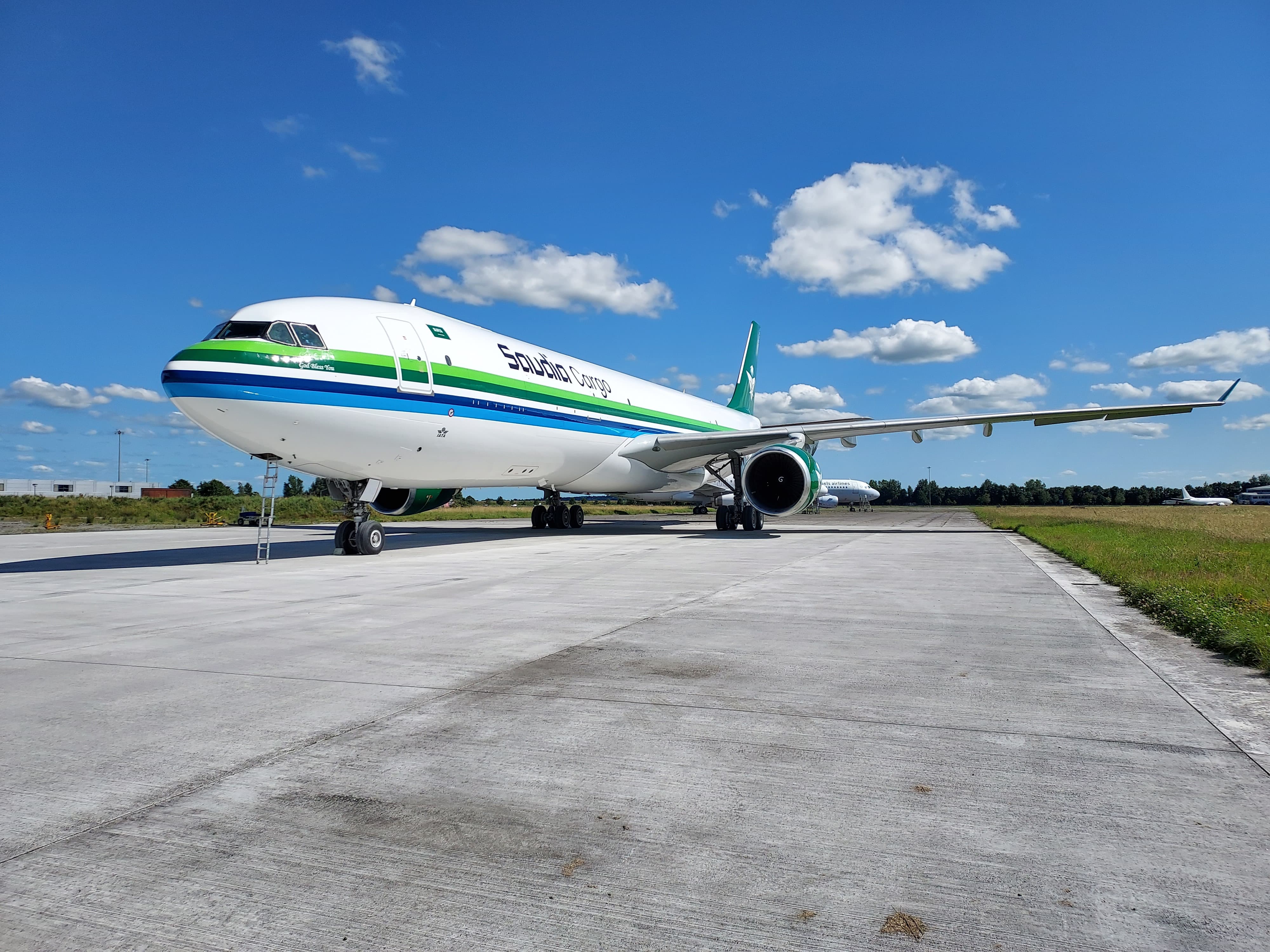 Saudia Cargo adds one A330-300P2F to its fleet under wet lease agreement with ASL