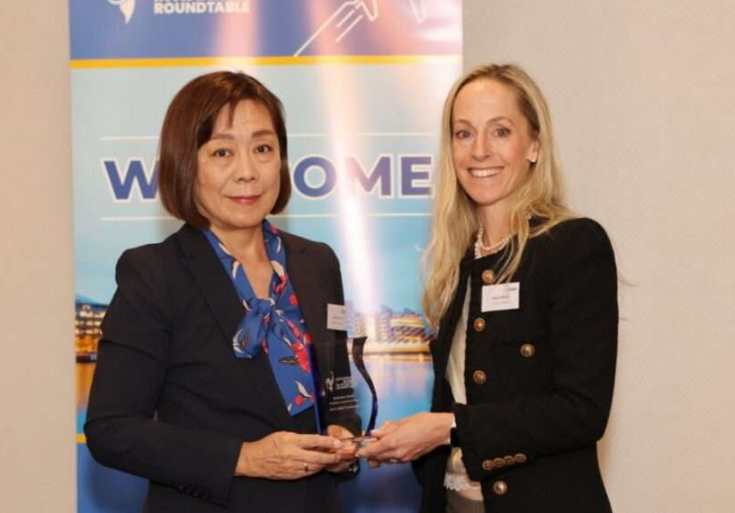 ACG executive chair awarded for advancing women in aviation