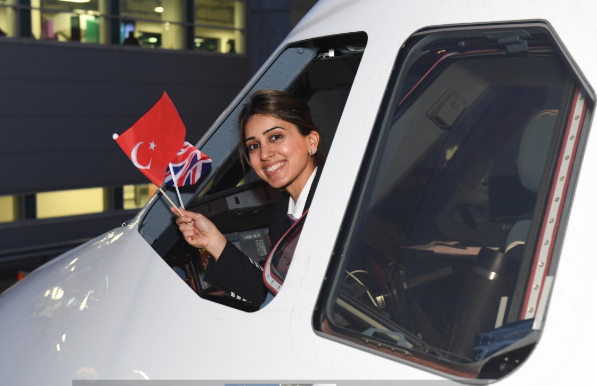 Wizz Air's first London-Istanbul flights take off