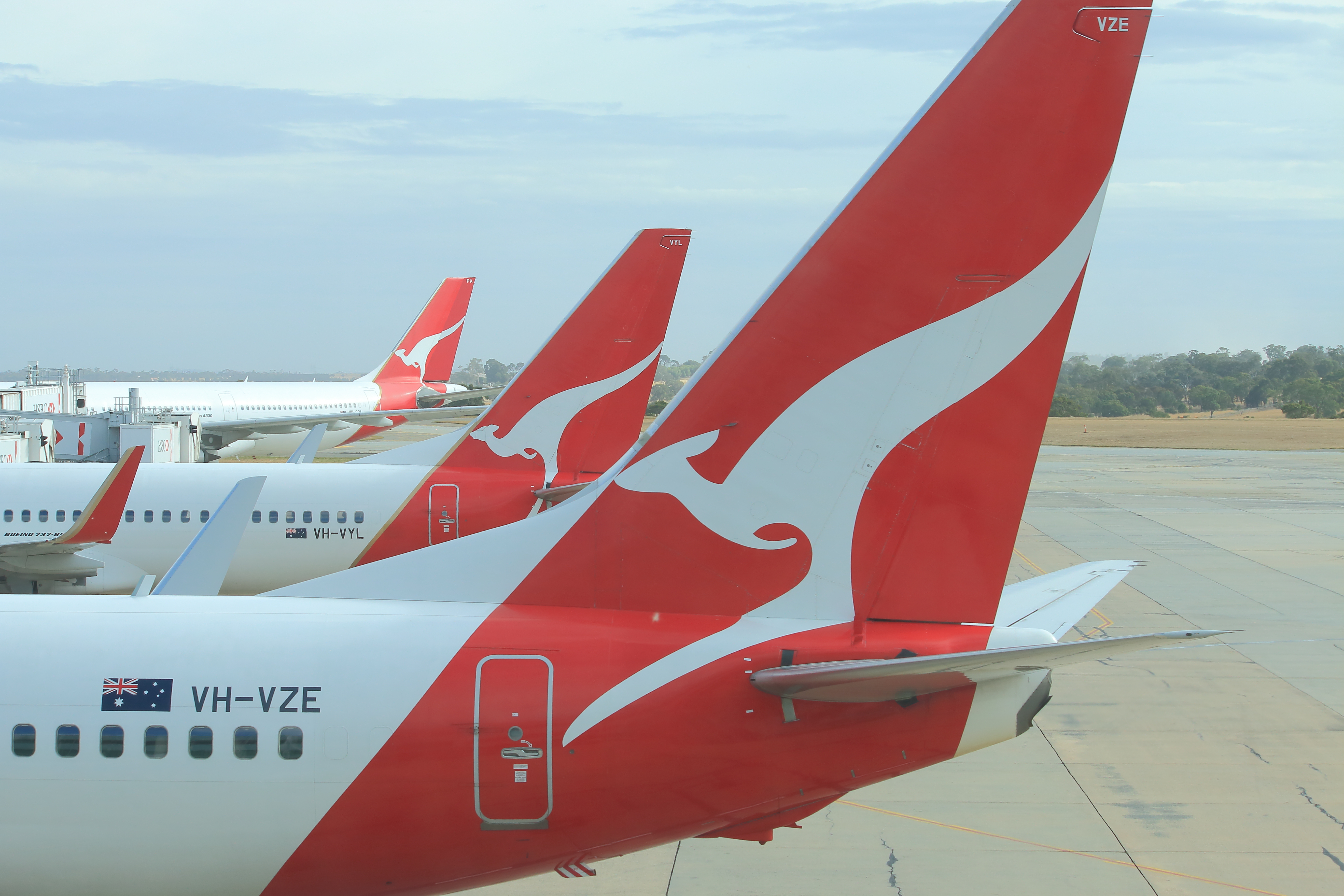Qantas to launch flights to Christmas and Cocos Islands under new government deal