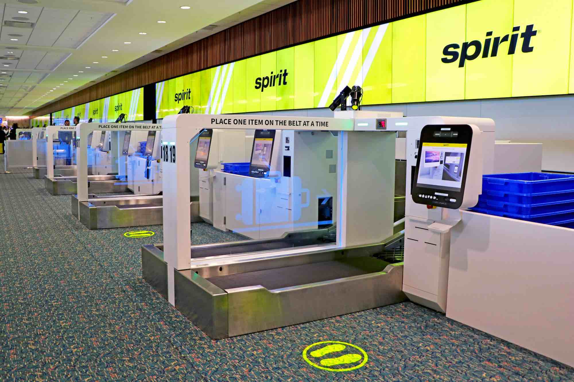 Spirit Airlines marks 30-year anniversary at Orlando with self-bag drop system