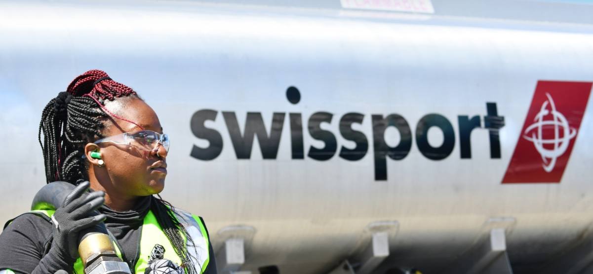 Swissport's Irish workers to vote on 10% pay hike