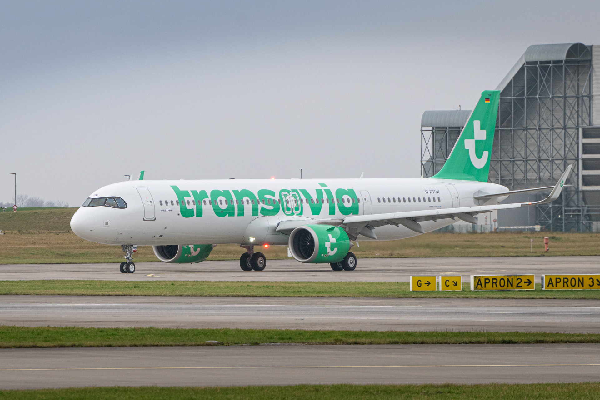 Transavia takes delivery of 14th Airbus A321neo aircraft