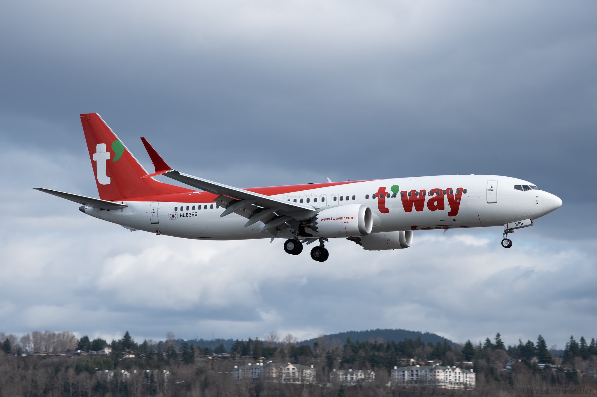 South Korea’s T’way Air leases two Boeing 737-MAX 8 aircraft from CBD Aviation