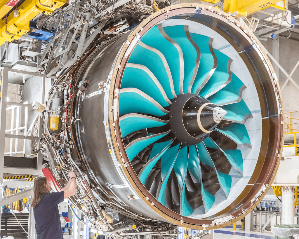 Rolls-Royce mulls narrowbody engine; to exit electric flight