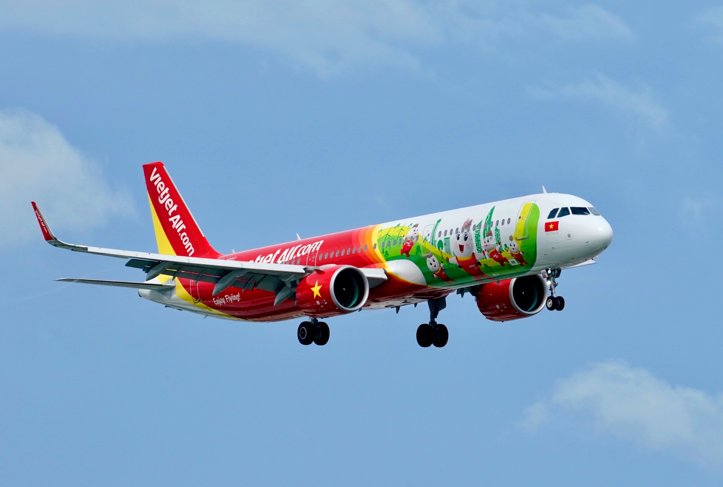 Vietjet and Castlelake ink MoU to finance four aircraft