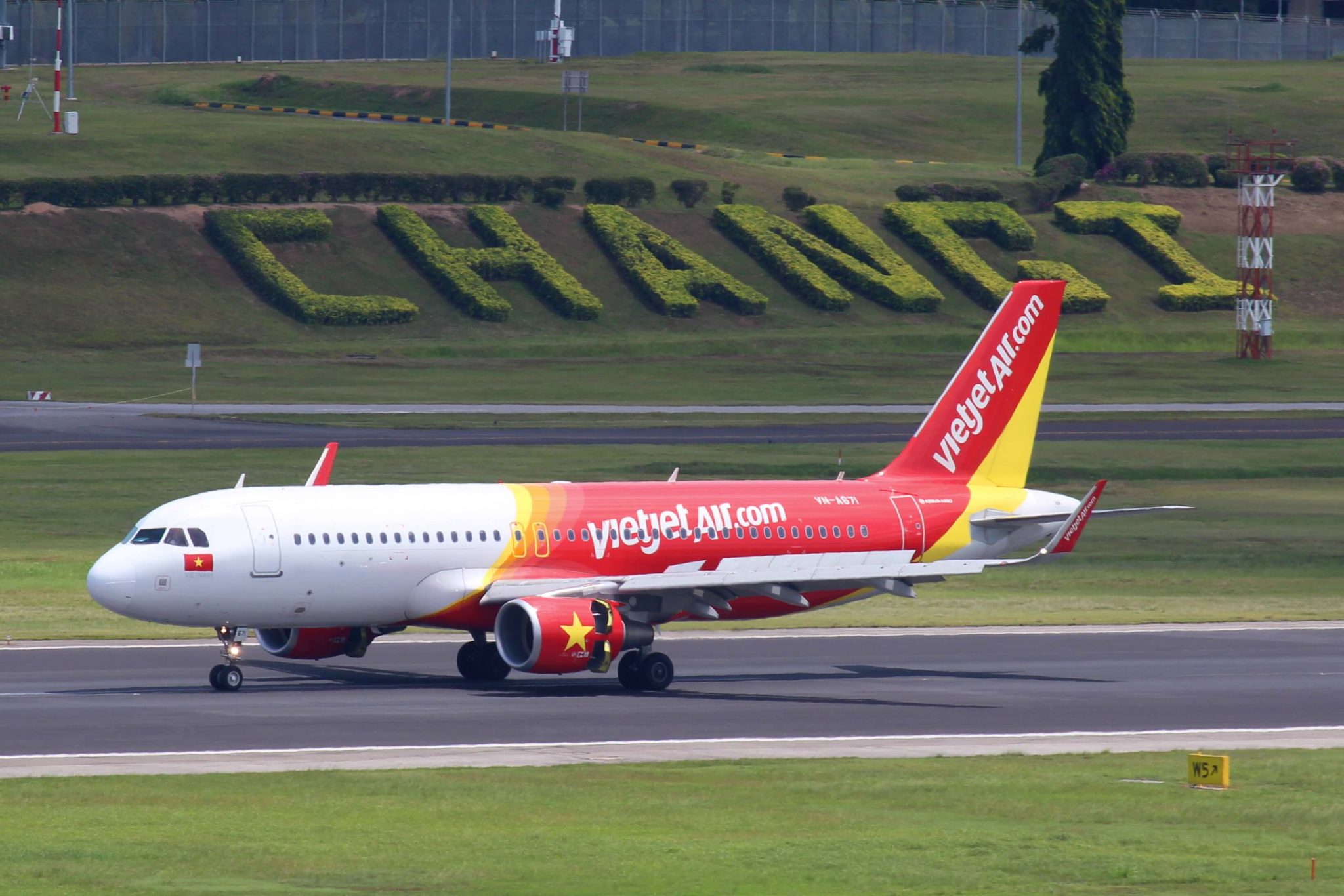 Vietjet to operate international flights at Terminal 4, Changi International Airport (Singapore)