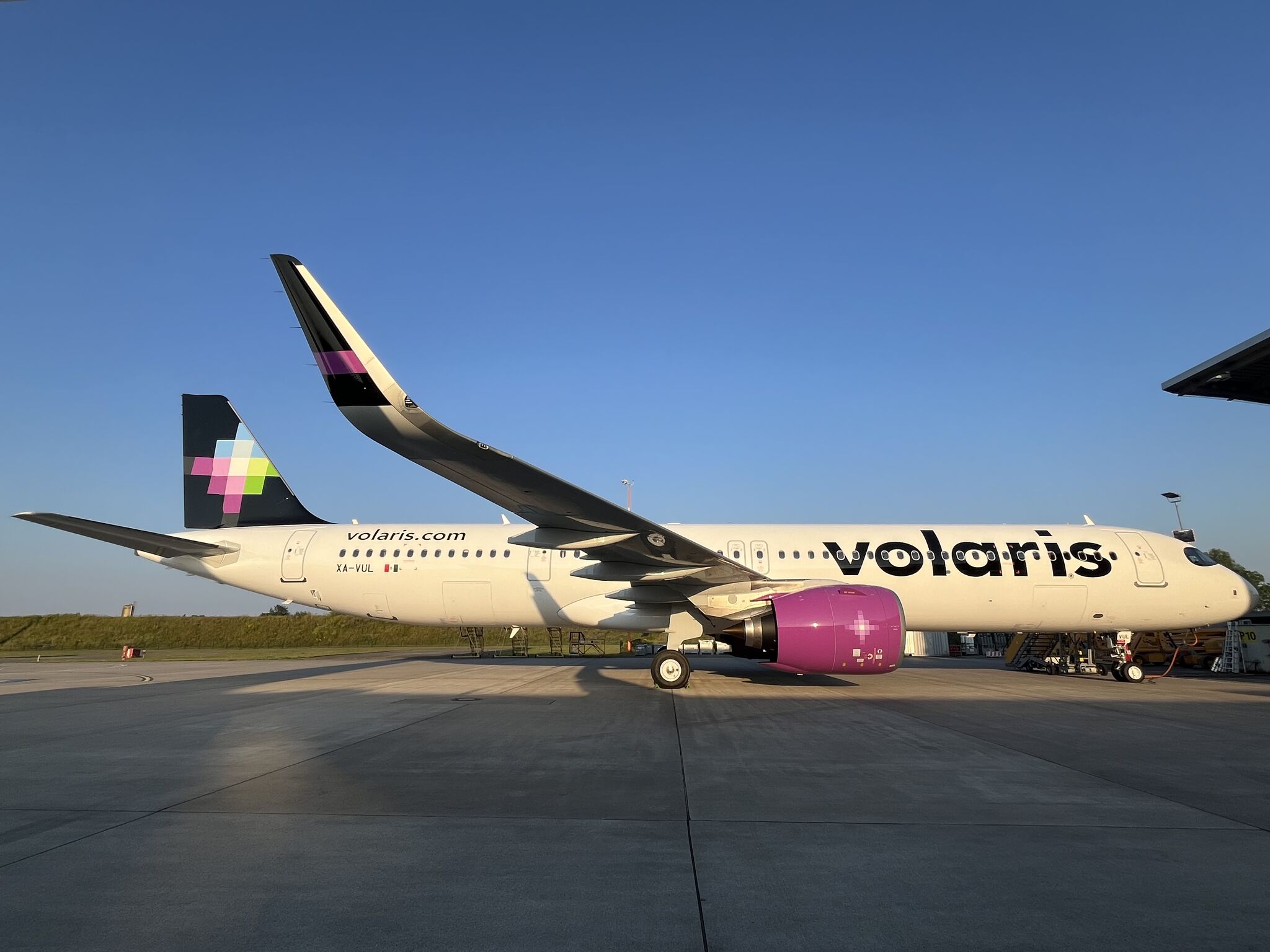 ACG delivers one A321neo to Volaris