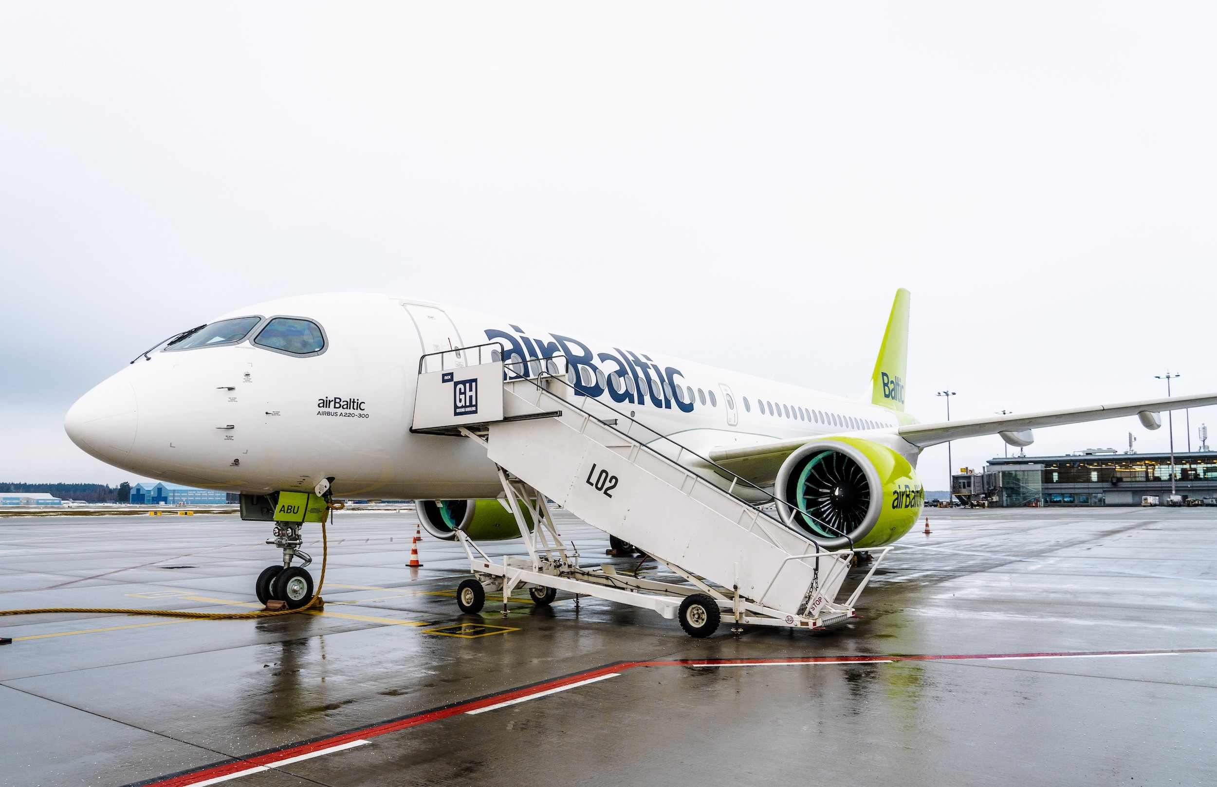 Passenger numbers up 19% in February 2024 for airBaltic