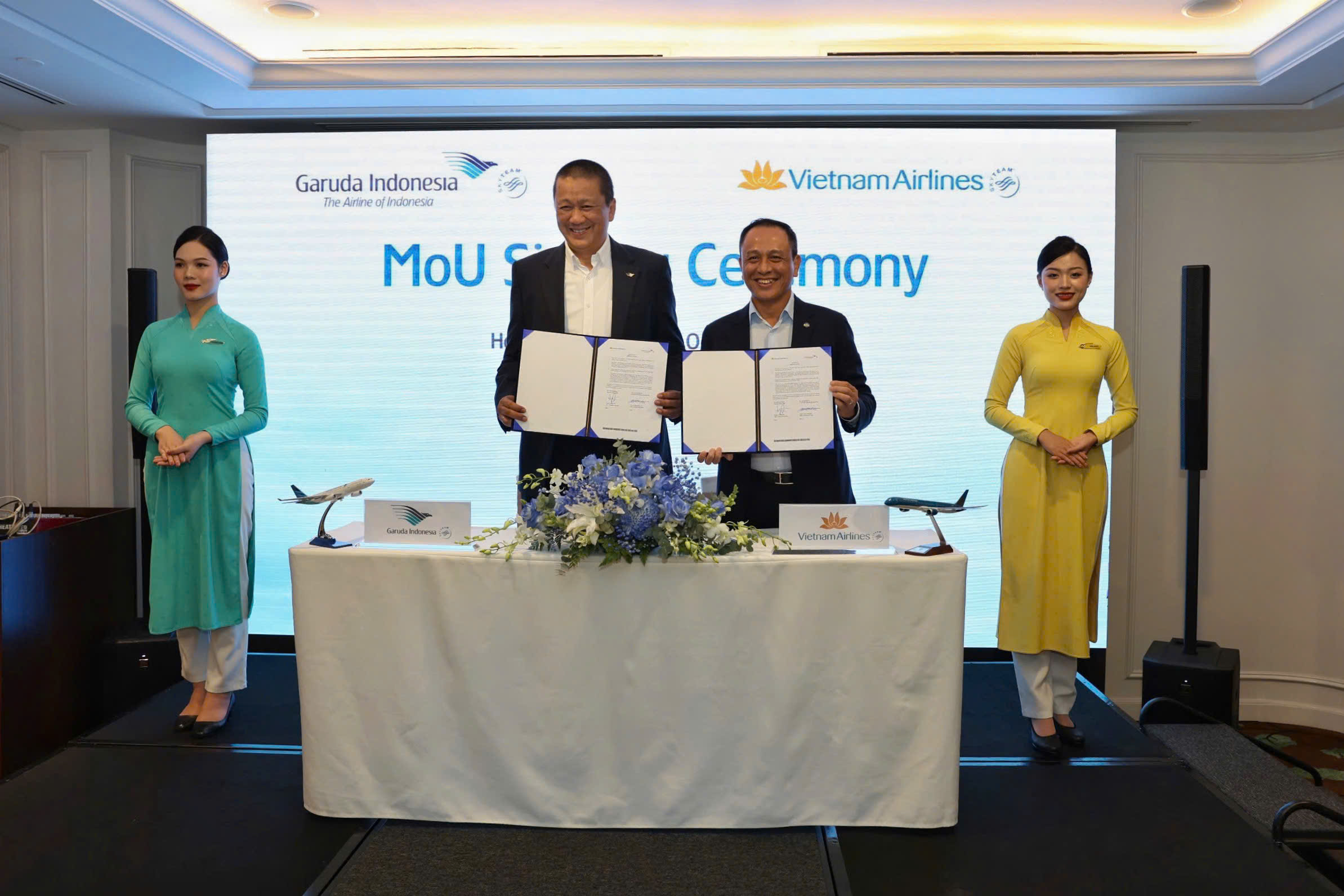 Vietnam Airlines, Garuda Indonesia ink MoU to strengthen strategic partnership