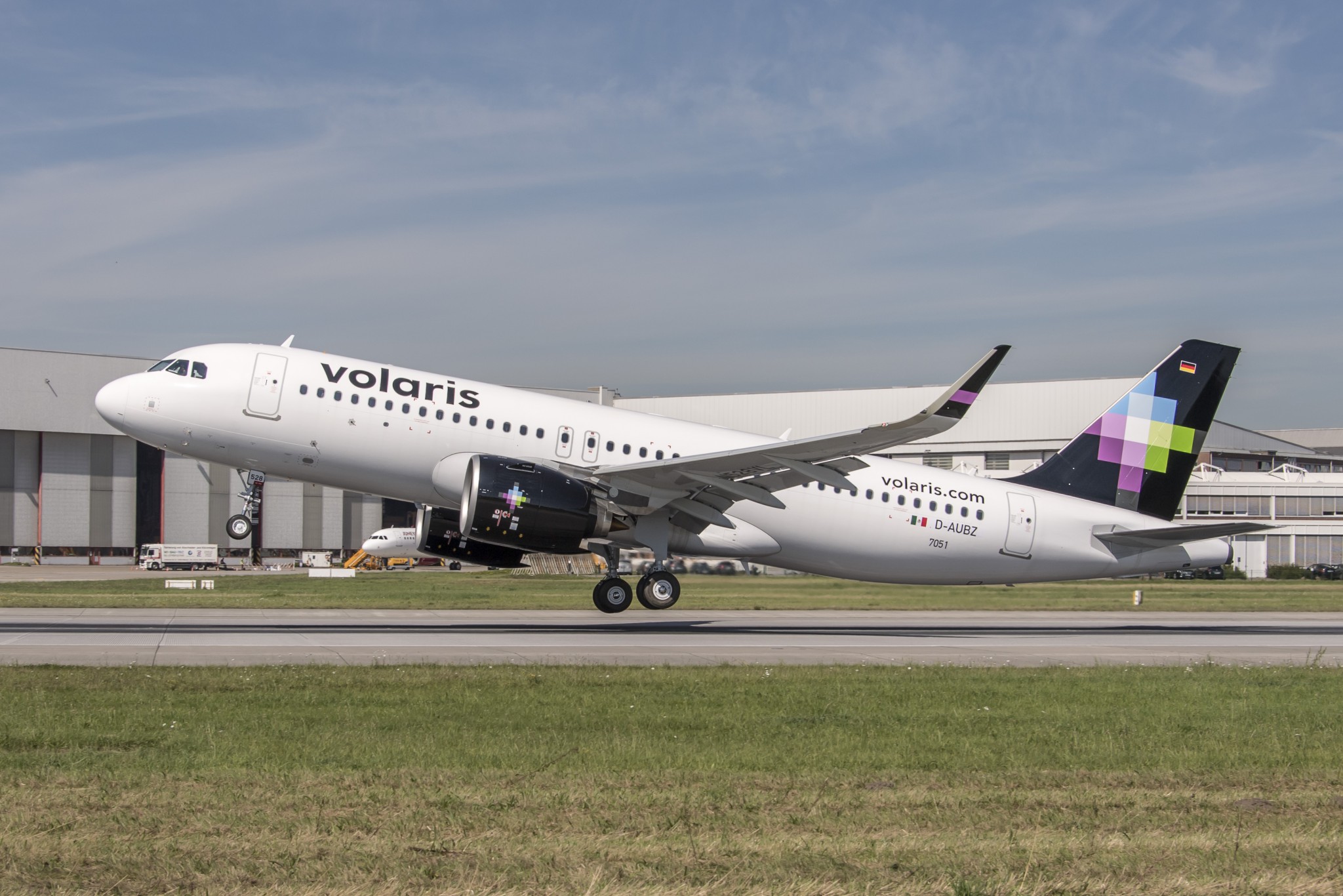 Volaris reports November 2021 traffic results