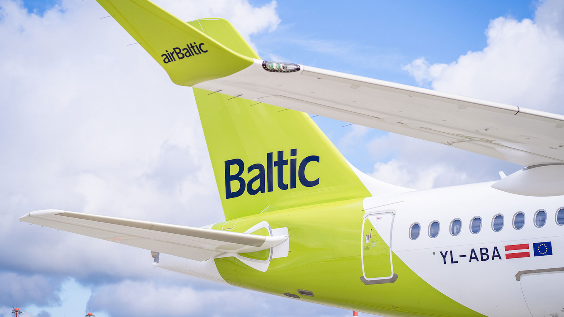 airBaltic orders EV for ground handling