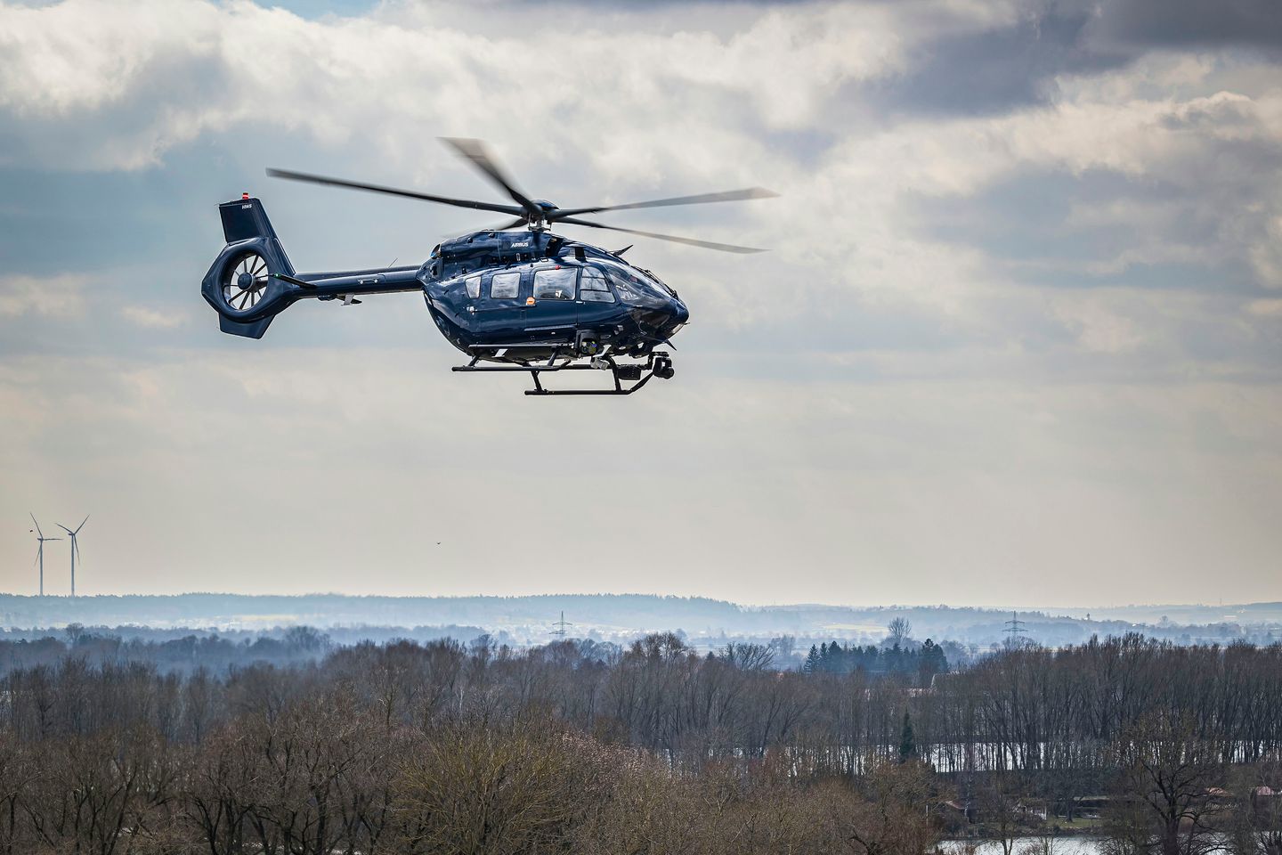 Lithuanian State Border Guard Service orders three H145 helicopters