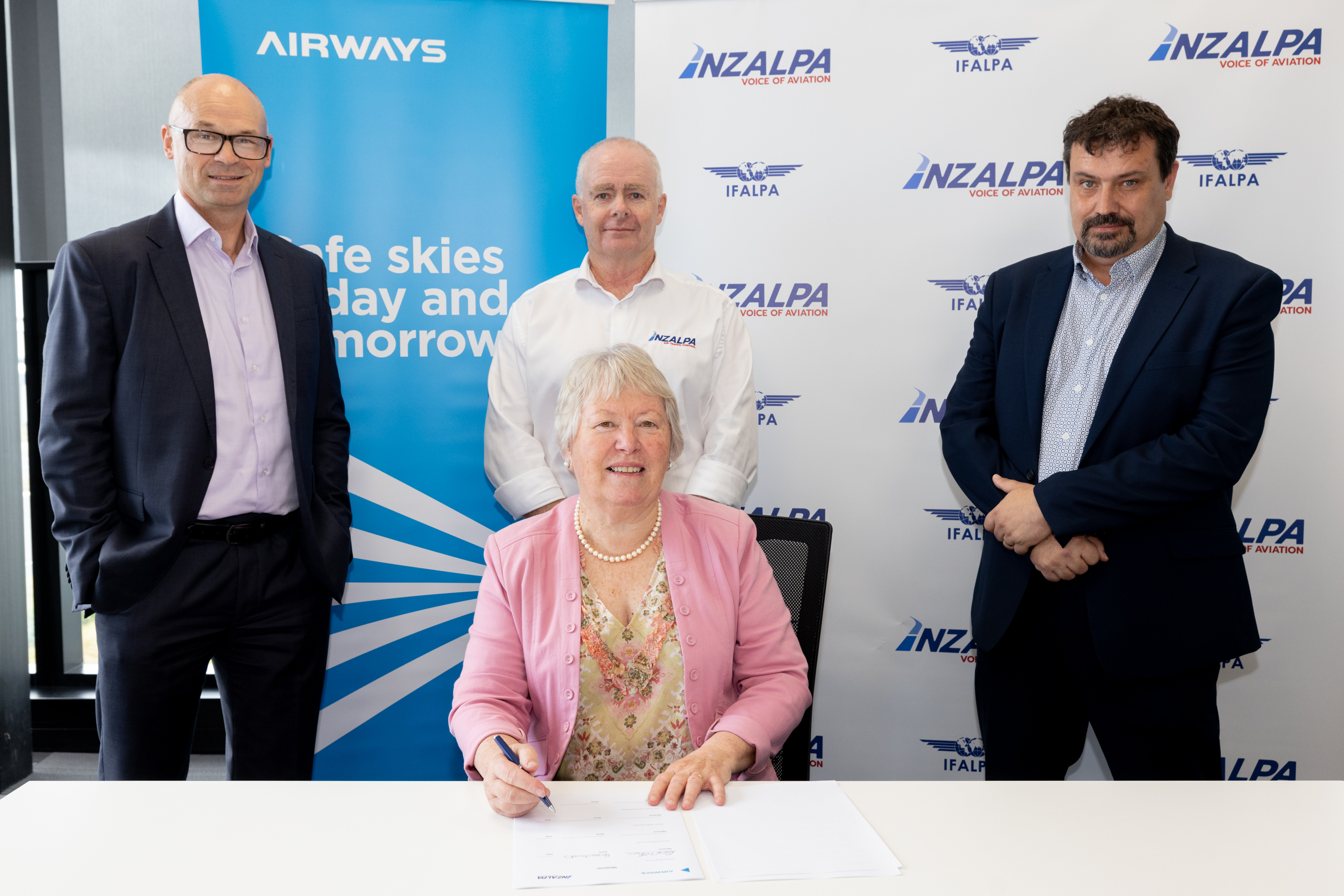 Airways New Zealand and NZALPA ink strategic partnership