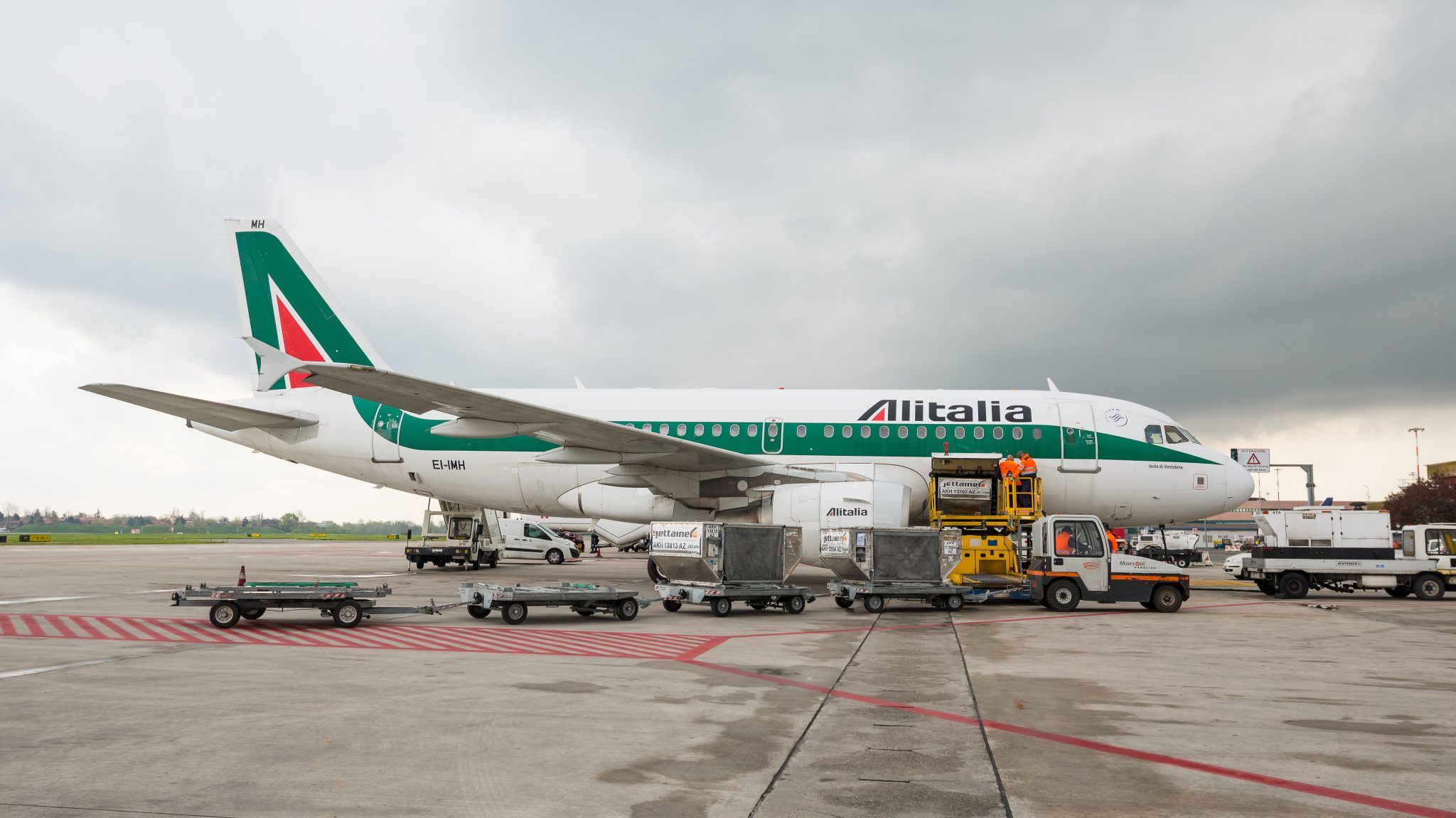 Italy's Alitalia grounds more than 300 departures