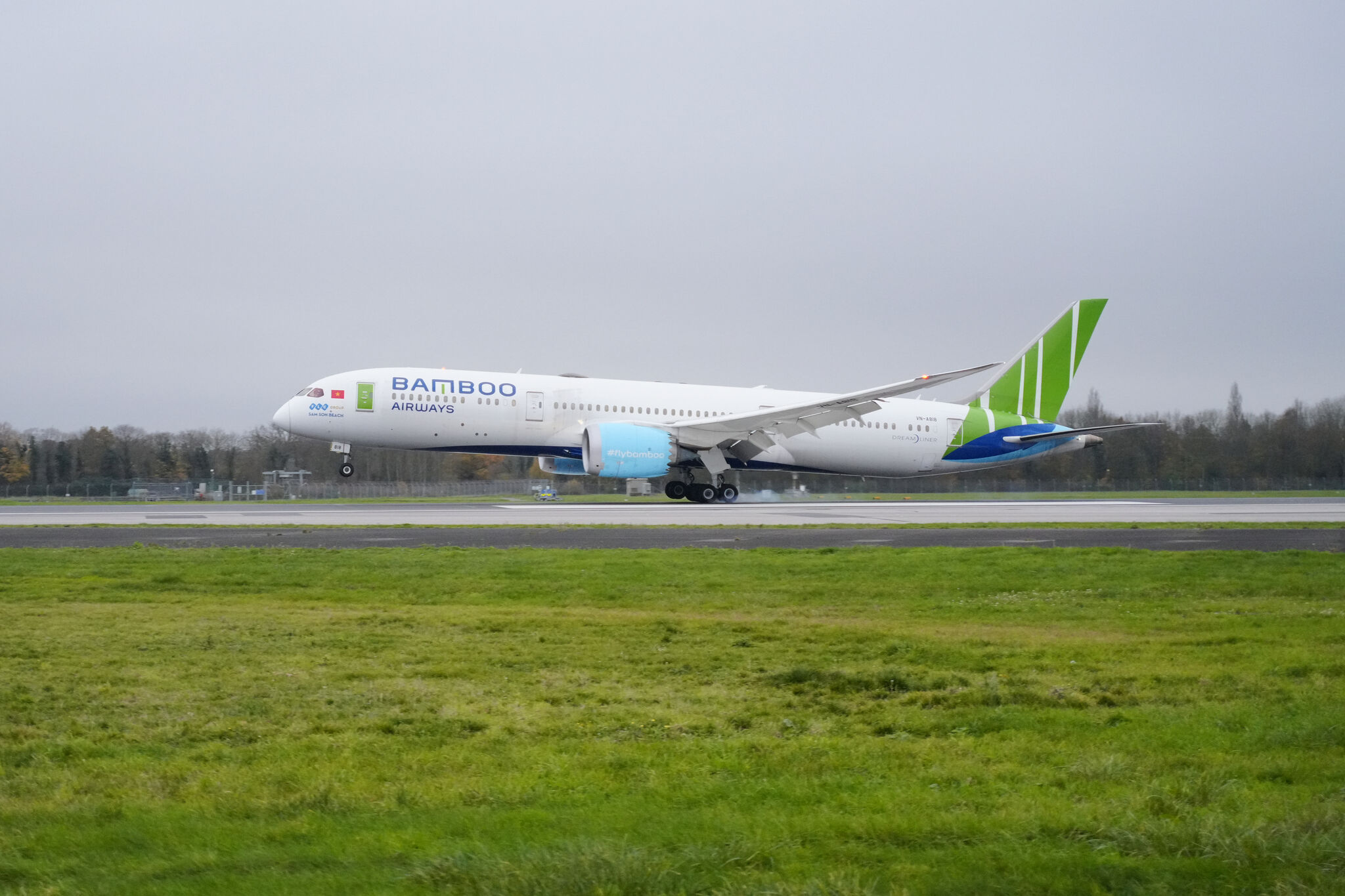 Bamboo launches second nonstop route to UK