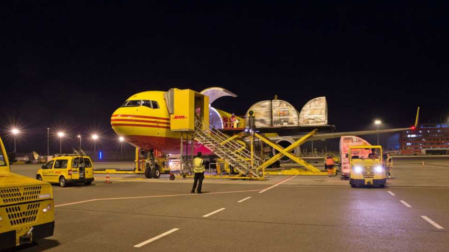 UK DHL workers strike extended by 14 days