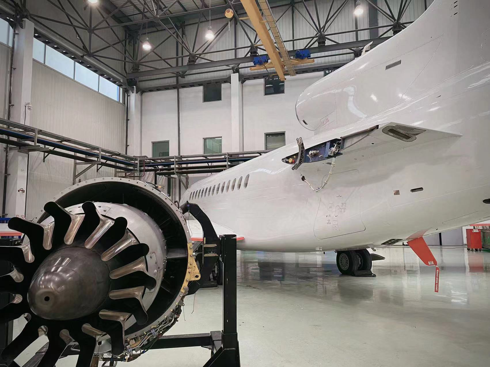 ExecuJet Haite completes first engine change on Falcon aircraft