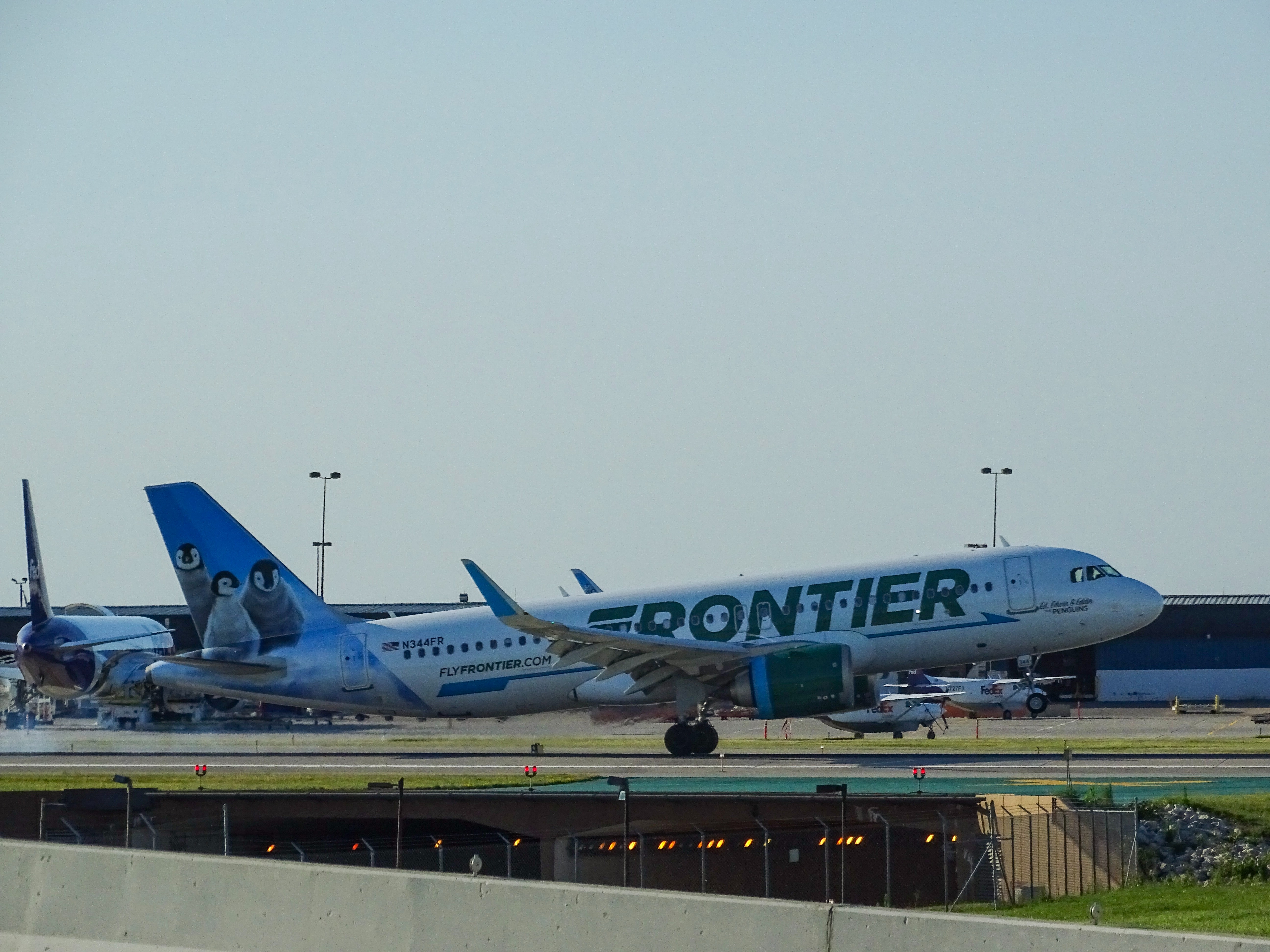 Frontier expands its network by adding 22 new routes